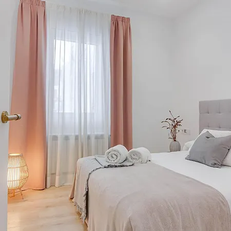 Deluxe Boutique Apartment A Coruna