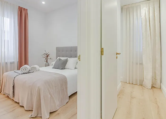 Deluxe Boutique Apartment *